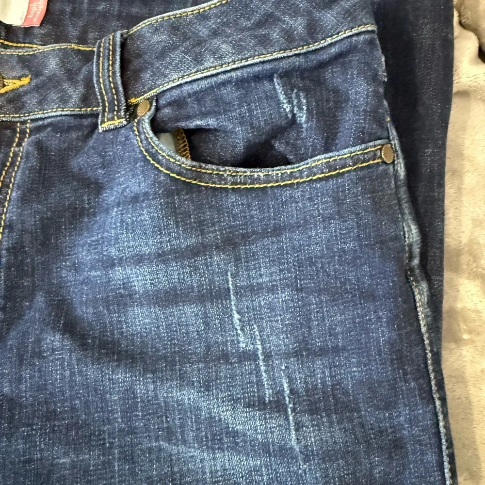 ~CAbi High Straight Distressed Jeans